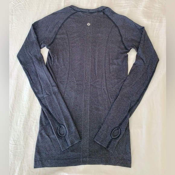 Lululemon Swiftly Tech Longsleeve - Picture 2 of 4